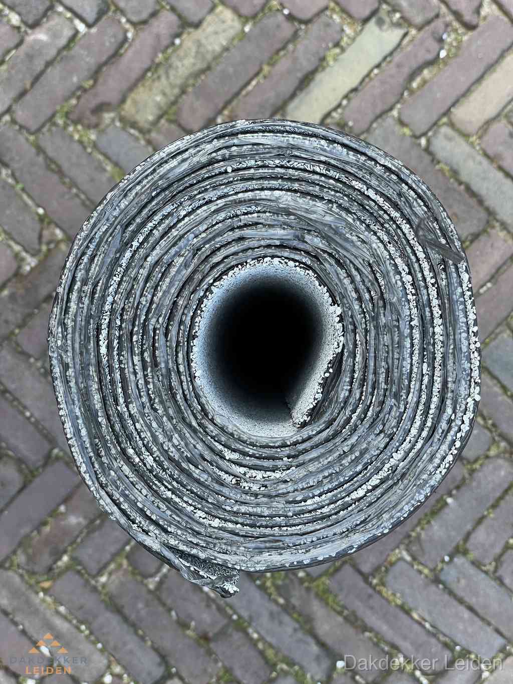 Rol EPDM dakbedekking materiaal voor plat dak in Leiden Rol EPDM dakbedekking materiaal voor plat dak in Leiden