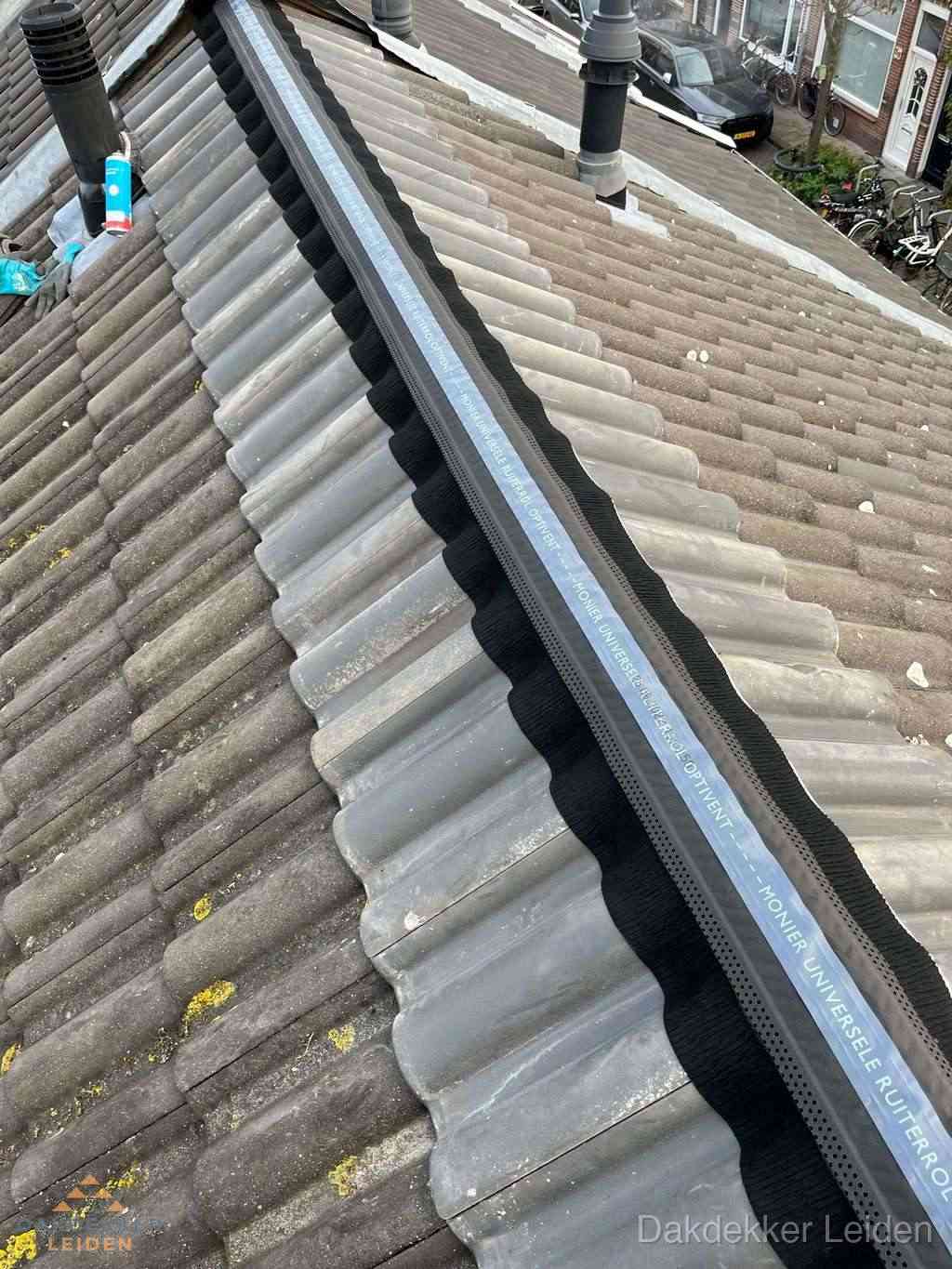 Dakrenovatie plat dak met bitumen dakbedekking in Leiden Dakrenovatie plat dak met bitumen dakbedekking in Leiden